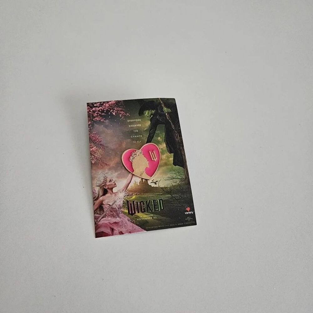 New Variety Wicked Glinda the Good Witch Pink Heart Gold Silhouette